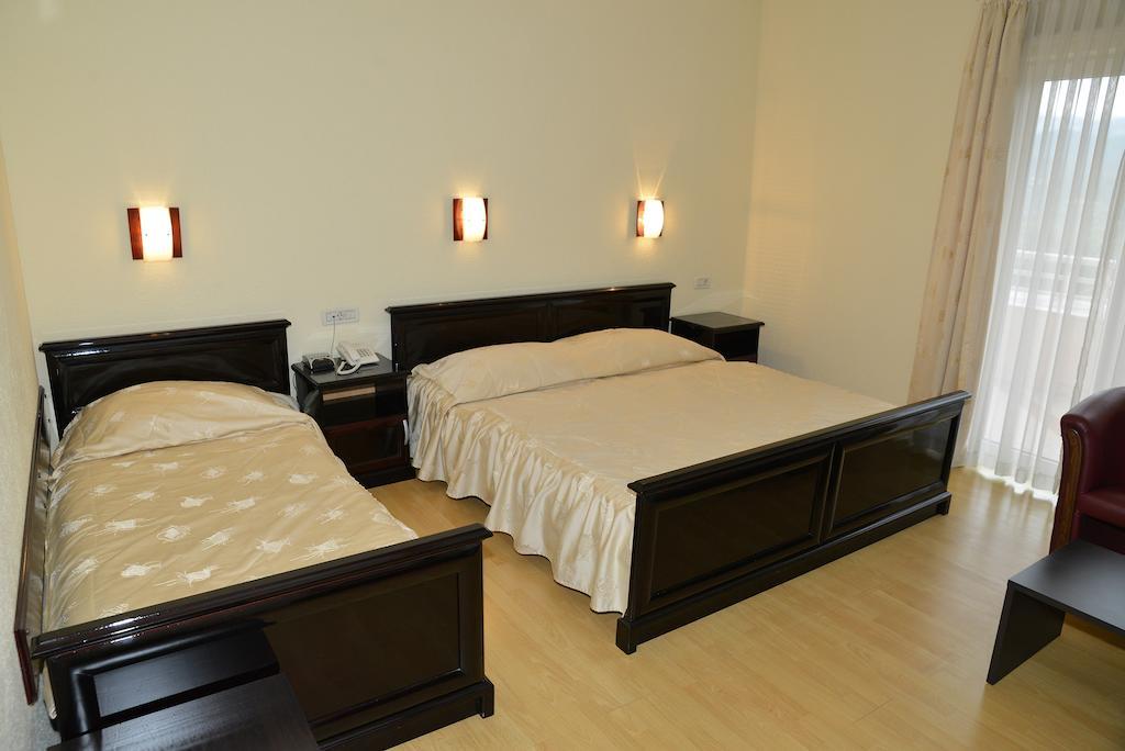 Hotel Venezia Imotski Δωμάτιο φωτογραφία